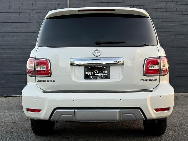 Nissan Armada