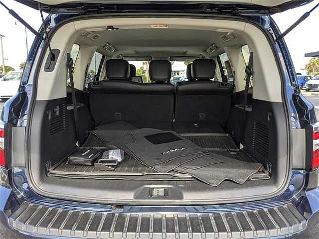 Nissan Armada