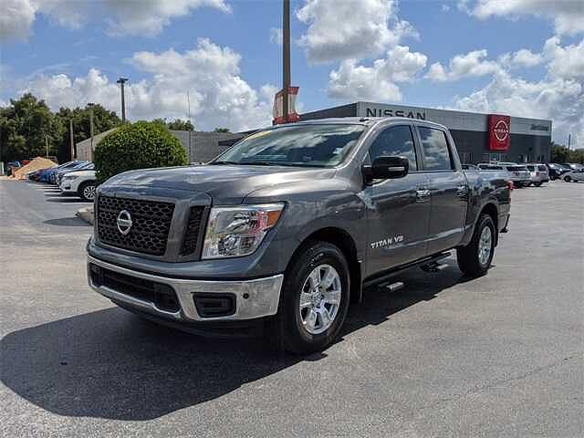 Nissan Titan