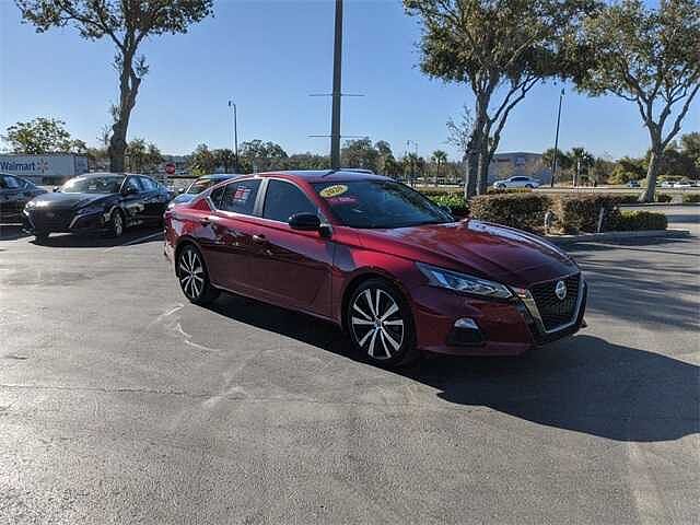 Nissan Altima