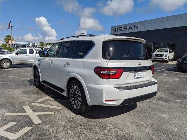 Nissan Armada