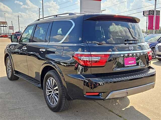 Nissan Armada