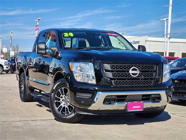 Nissan Titan