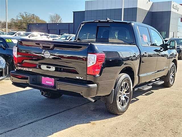 Nissan Titan