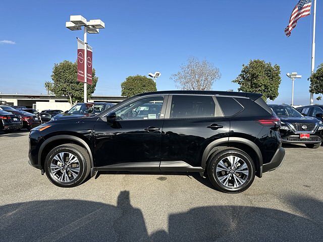 Nissan Rogue