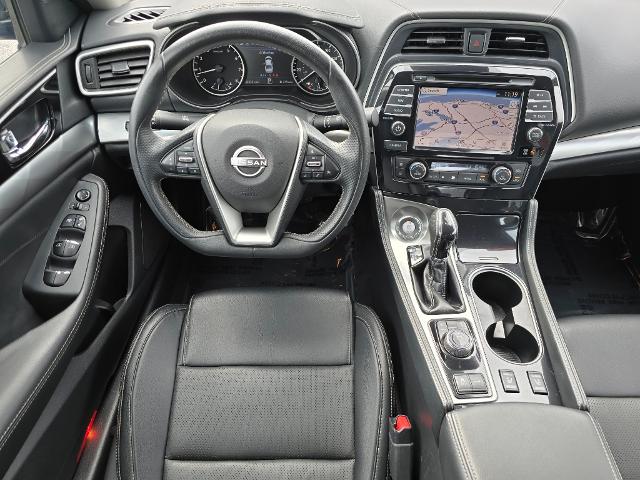 Nissan Maxima