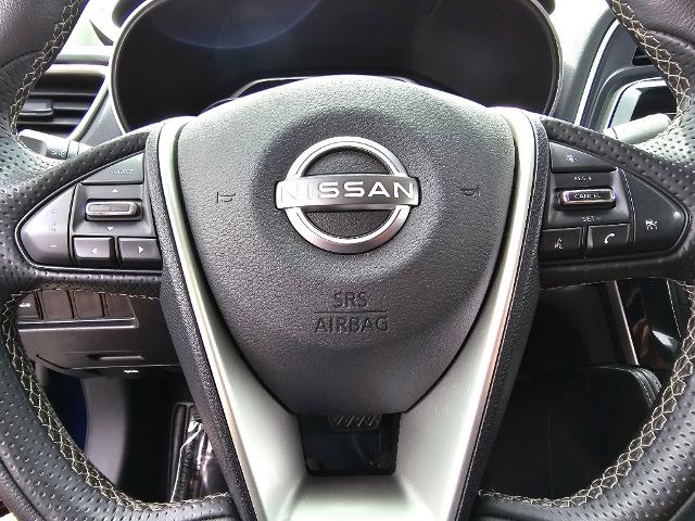 Nissan Maxima