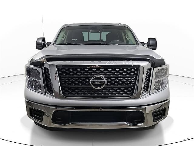 Nissan Titan