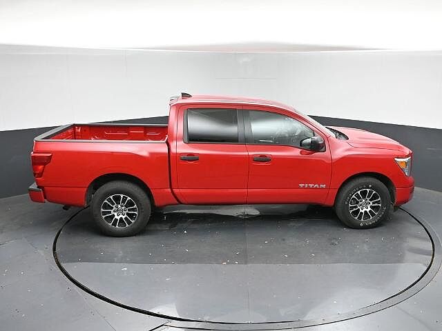 Nissan Titan