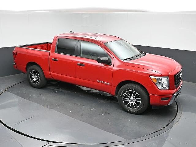 Nissan Titan