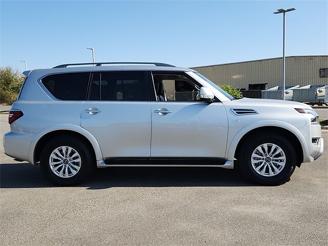 Nissan Armada