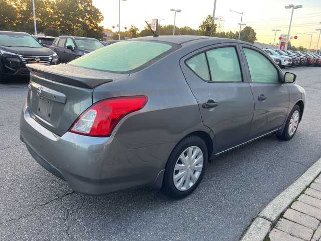 Nissan Versa