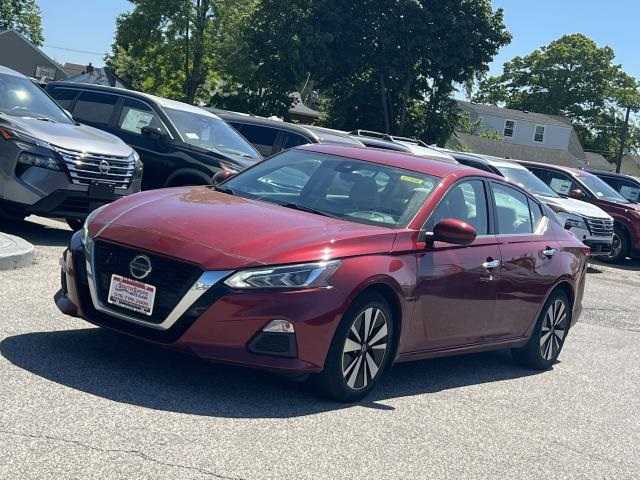 Nissan Altima