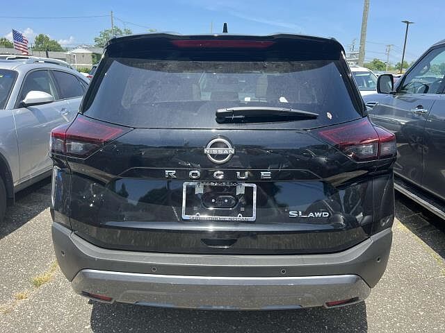 Nissan Rogue