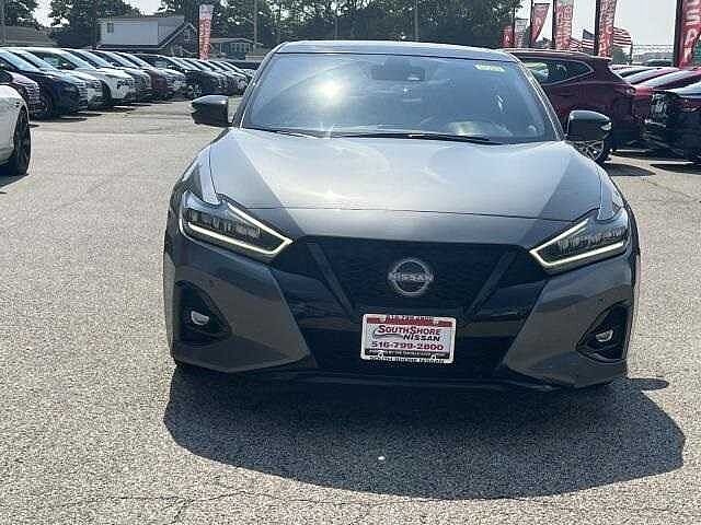 Nissan Maxima