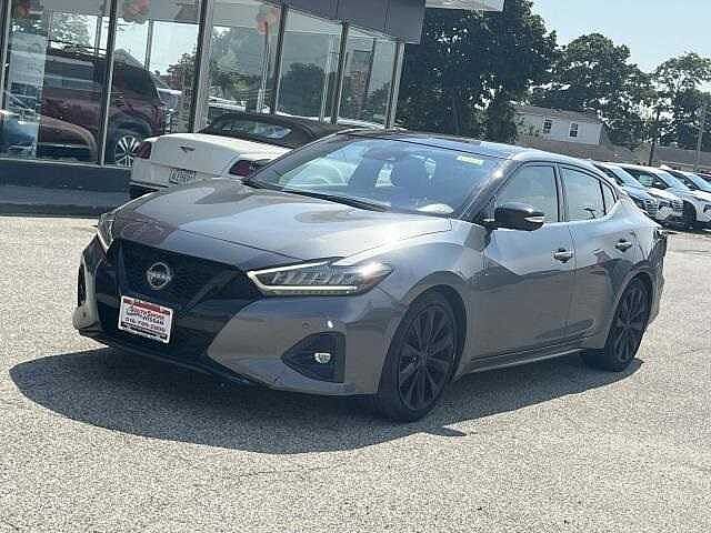 Nissan Maxima