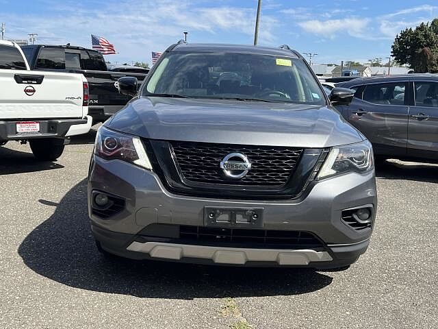 Nissan Pathfinder