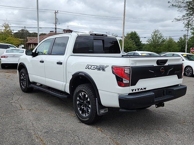 Nissan Titan