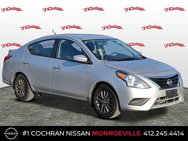 Nissan Versa