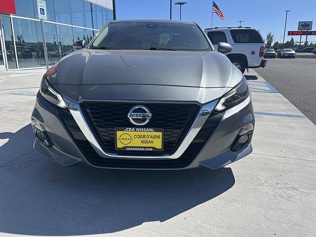 Nissan Altima