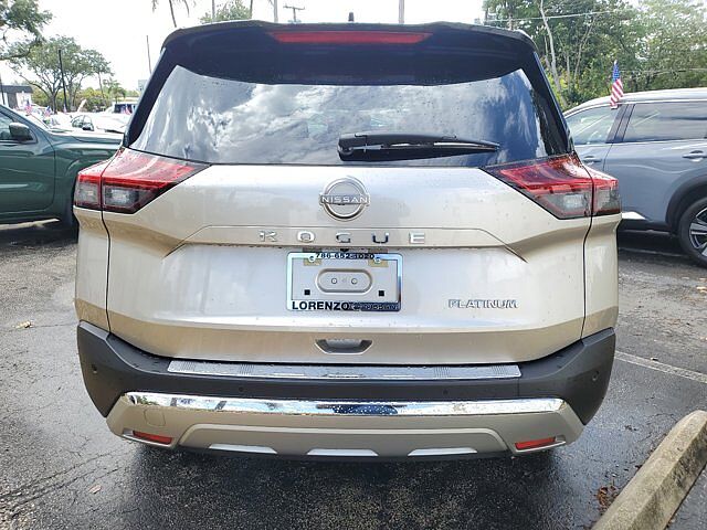 Nissan Rogue