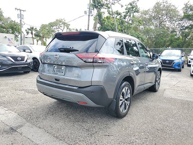 Nissan Rogue