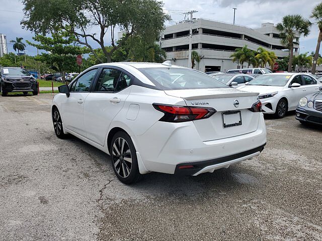 Nissan Versa