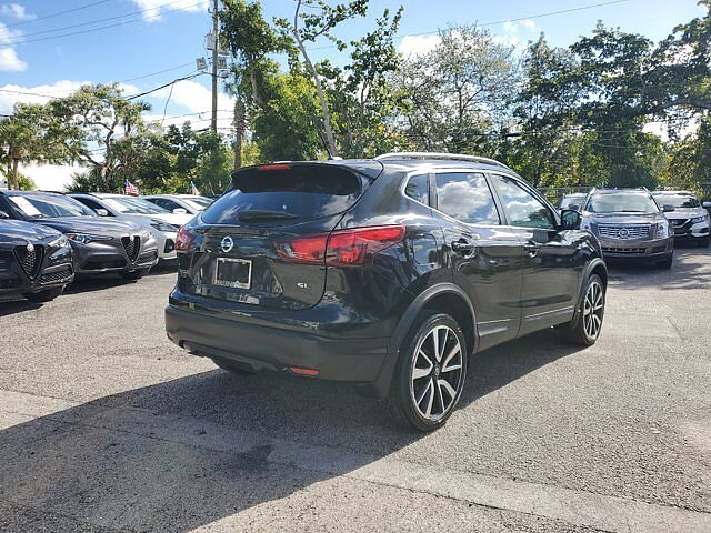 Nissan Rogue Sport