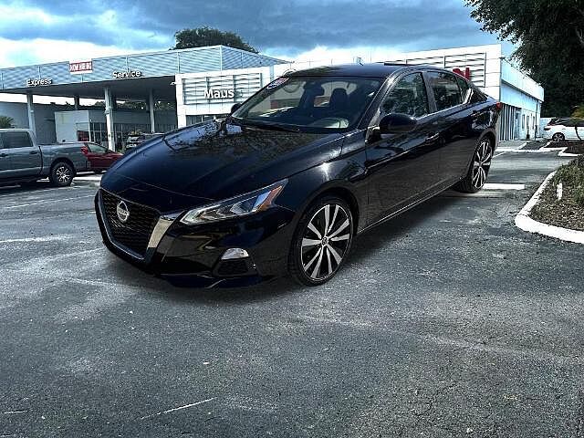 Nissan Altima