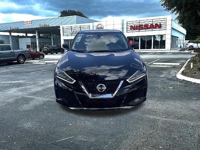 Nissan Maxima