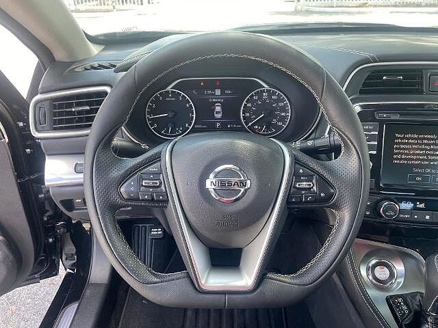 Nissan Maxima