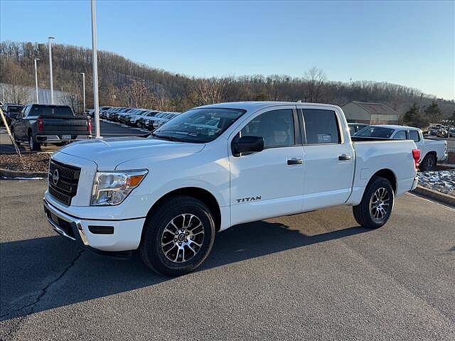 Nissan Titan