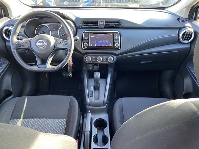 Nissan Versa