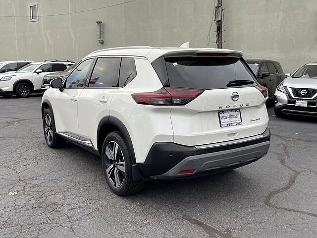 Nissan Rogue