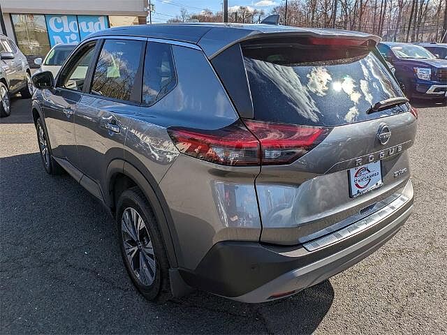 Nissan Rogue