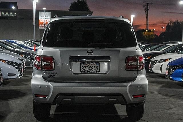 Nissan Armada