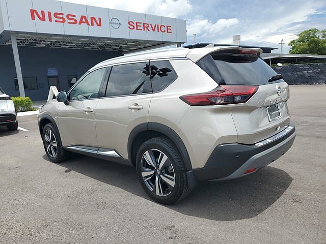 Nissan Rogue