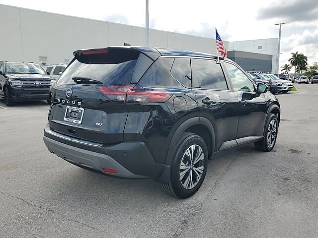 Nissan Rogue