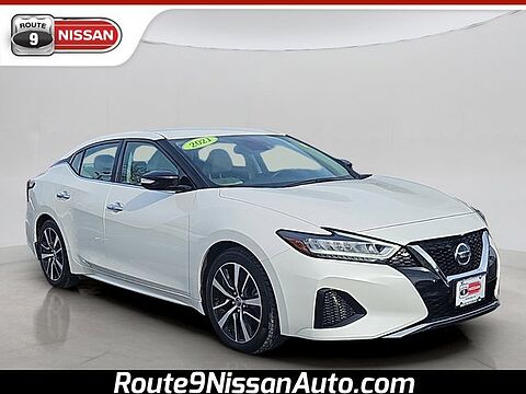 Nissan Maxima White