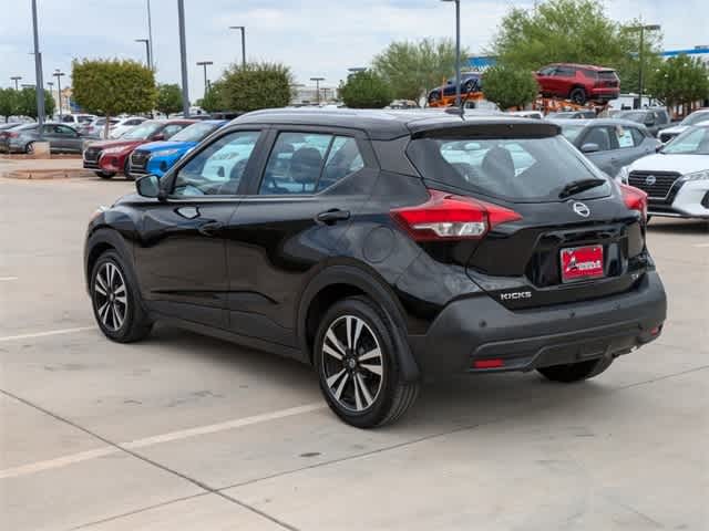 Nissan Kicks