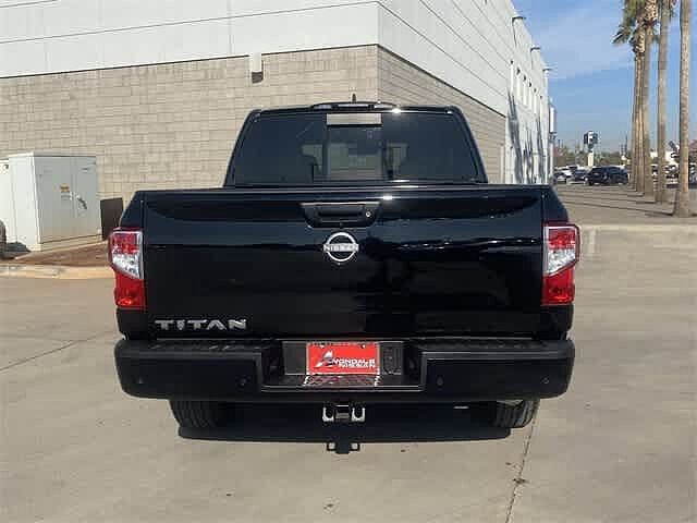 Nissan Titan