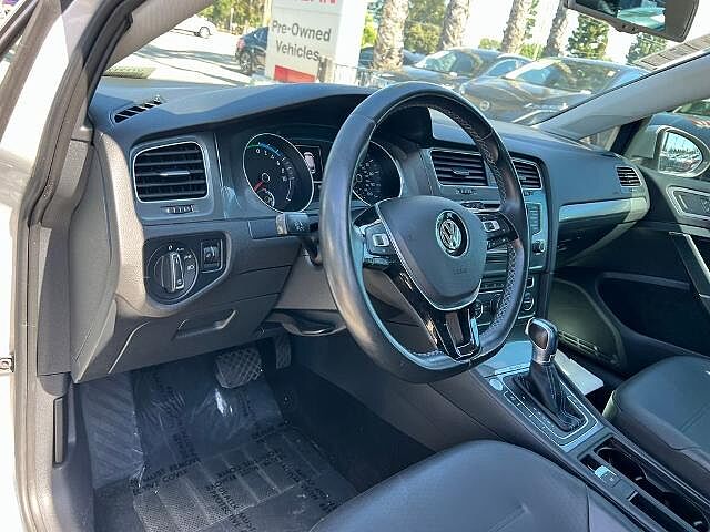 Volkswagen e-Golf