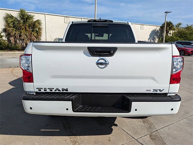 Nissan Titan