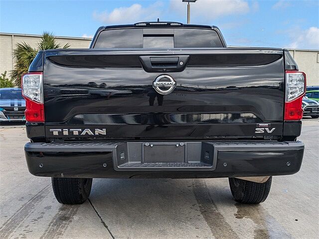 Nissan Titan