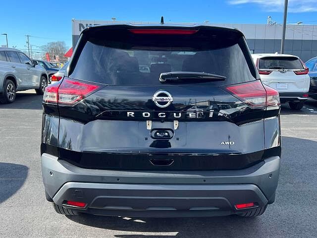 Nissan Rogue