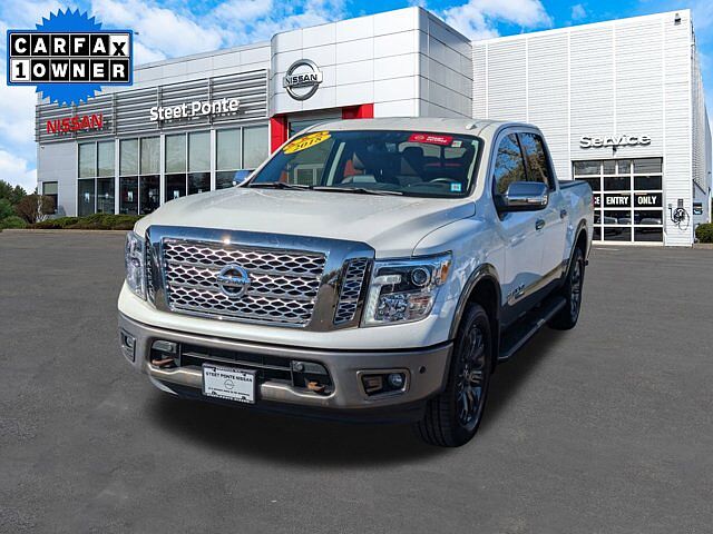 Nissan Titan