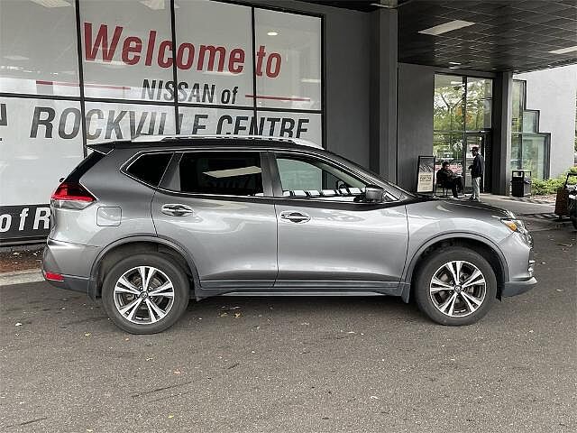 Nissan Rogue