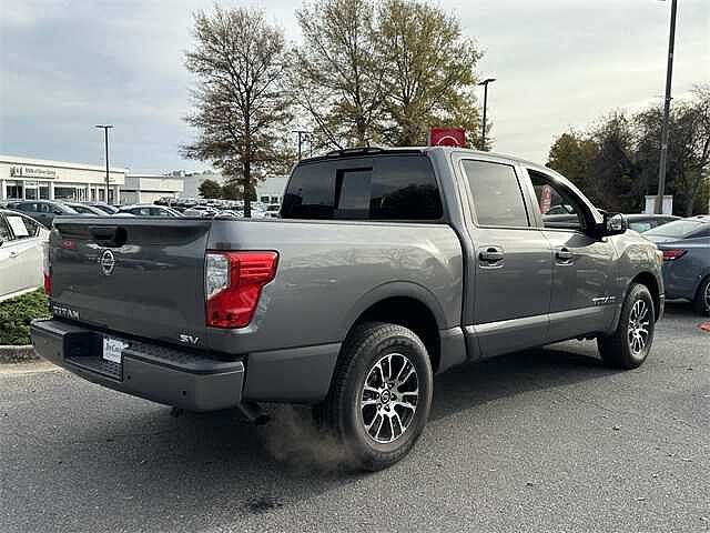 Nissan Titan