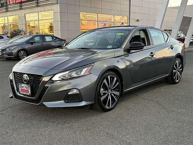 Nissan Altima