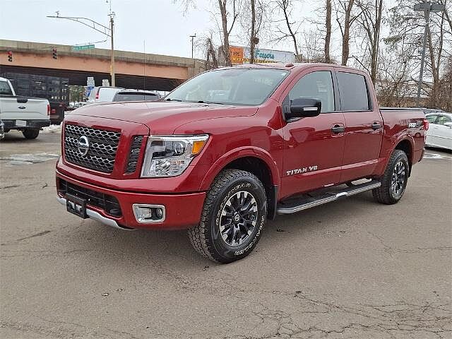 Nissan Titan